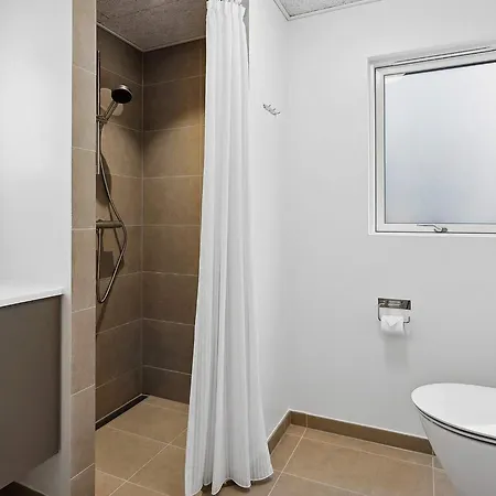 Henne Vi Holiday home *